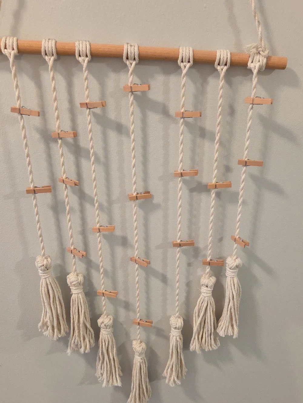 Handmade Cream Macramé Wall Hanging Photo Display